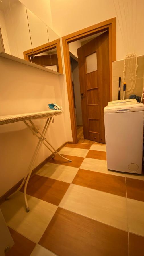 Lublinbnb - Exclusive Family Apartment ------ In The Heart Of Lublin -------------------------------- Bedroom & Living Room & Kitchen מראה חיצוני תמונה